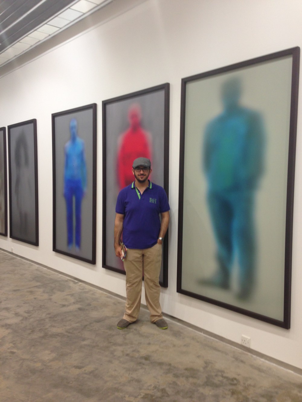 Ammar Al Attar posing with Halim Karem's  Eternal Love